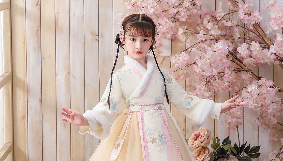 女孩高雅有涵养的名字 李姓女孩高雅有涵养的名字