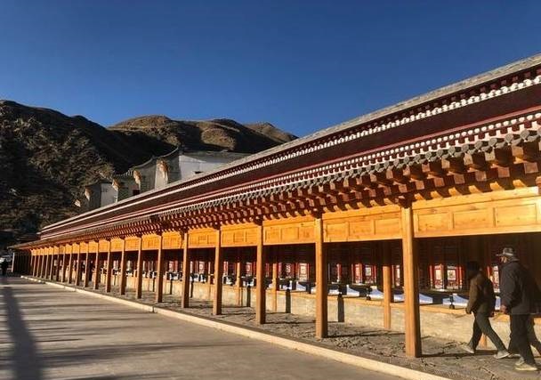 宝宝起名大全姓张男孩 姓张的男孩名字洋气点