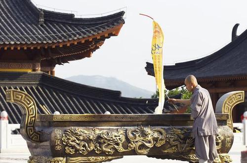 属狗女孩婚配属相最好 1994年属狗的婚配